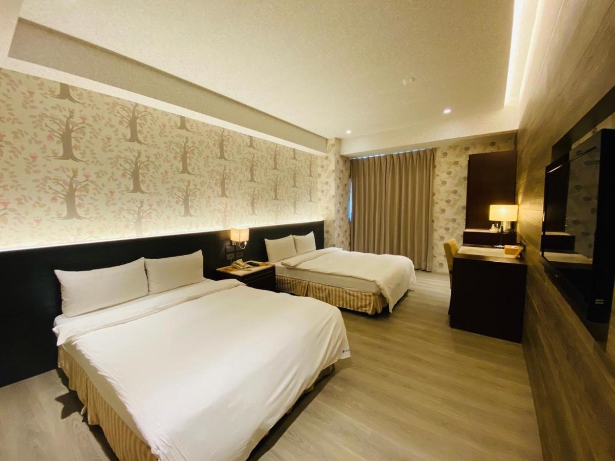 Dlinn Hotel Tajcshung Kültér fotó