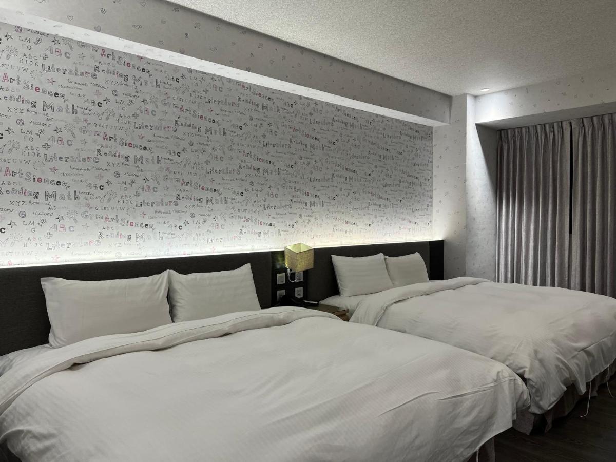 Dlinn Hotel Tajcshung Kültér fotó