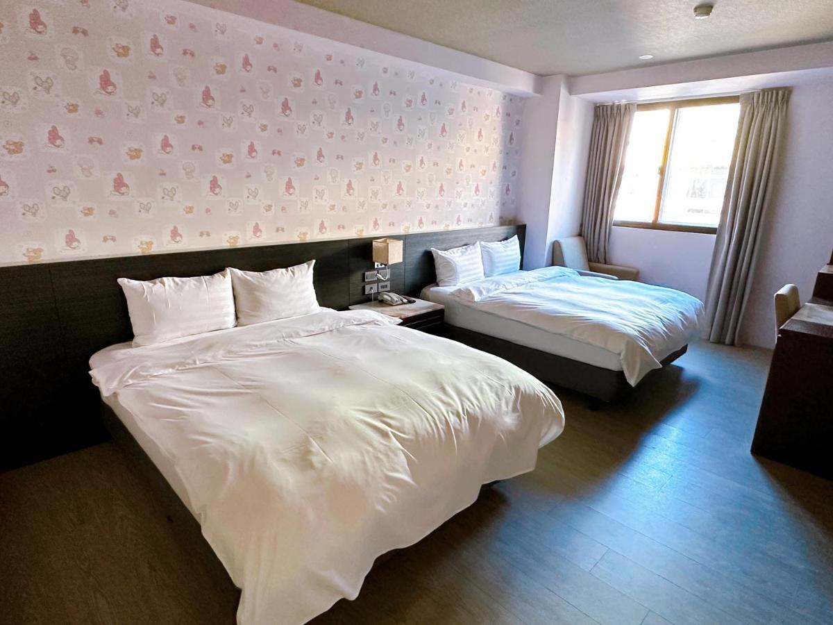 Dlinn Hotel Tajcshung Kültér fotó