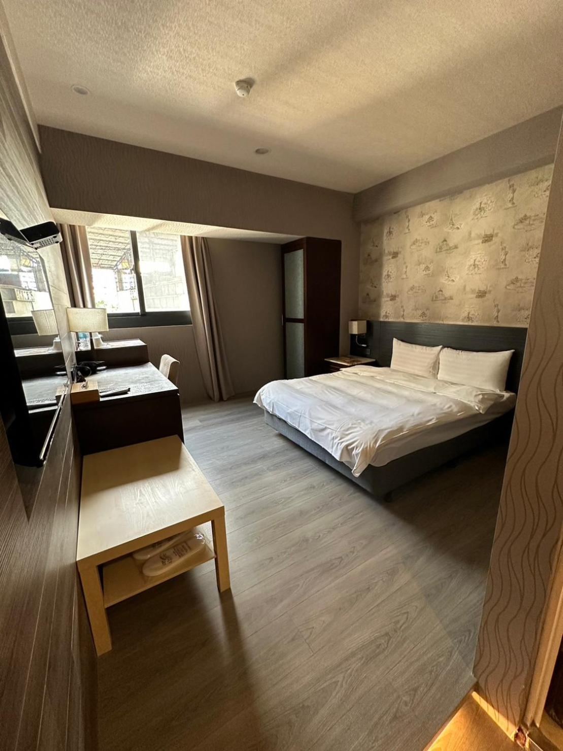 Dlinn Hotel Tajcshung Kültér fotó